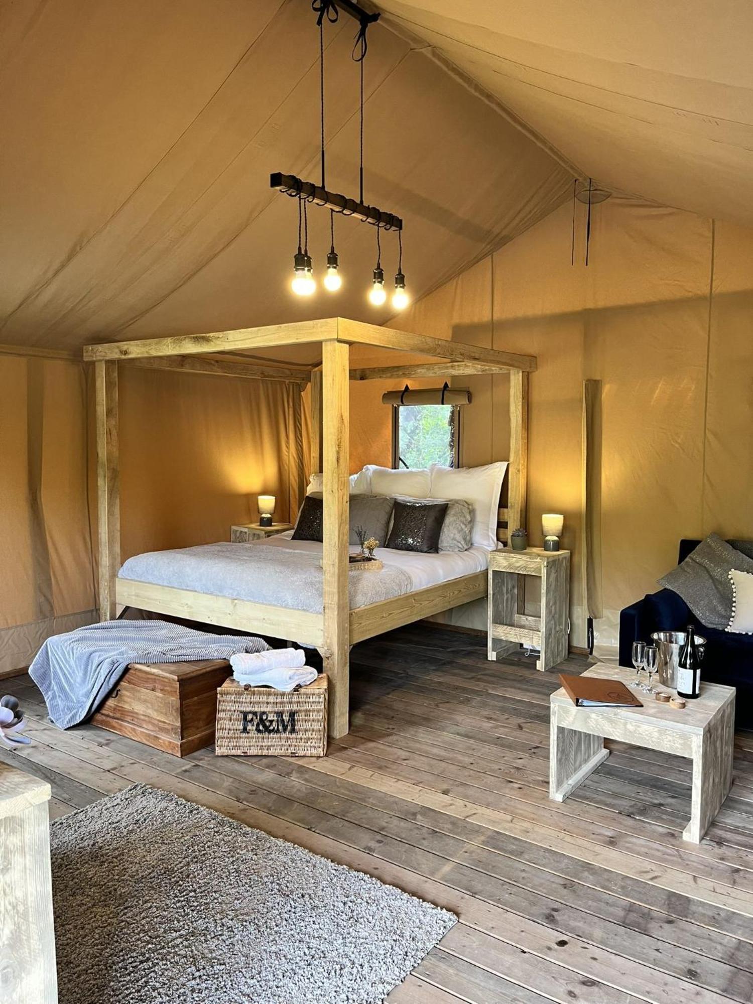 Teal Safari Tent Droitwich Spa Extérieur photo